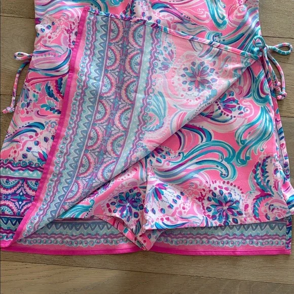 Lilly Pulitzer® Pearl Romper - Size 6 - Picture 4 of 5